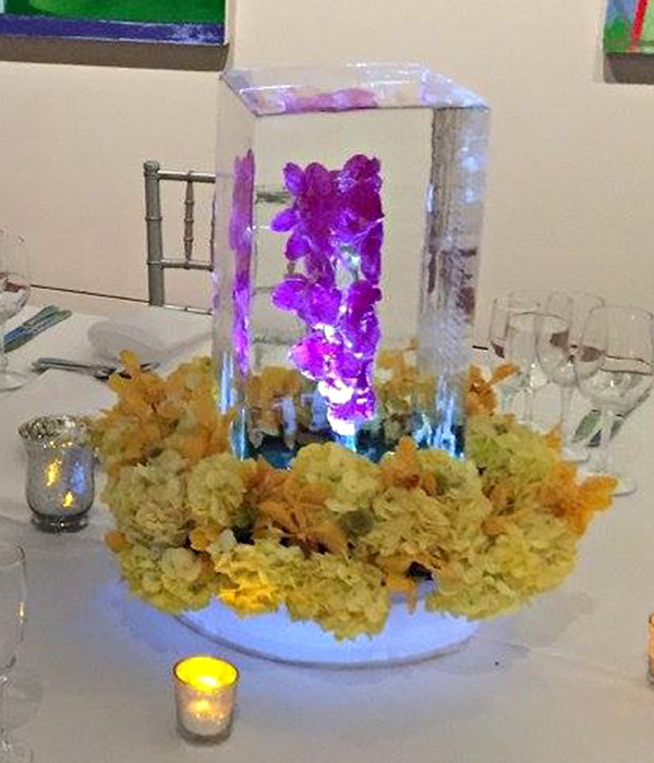 Table Centerpieces - Signature Ice Sculptures